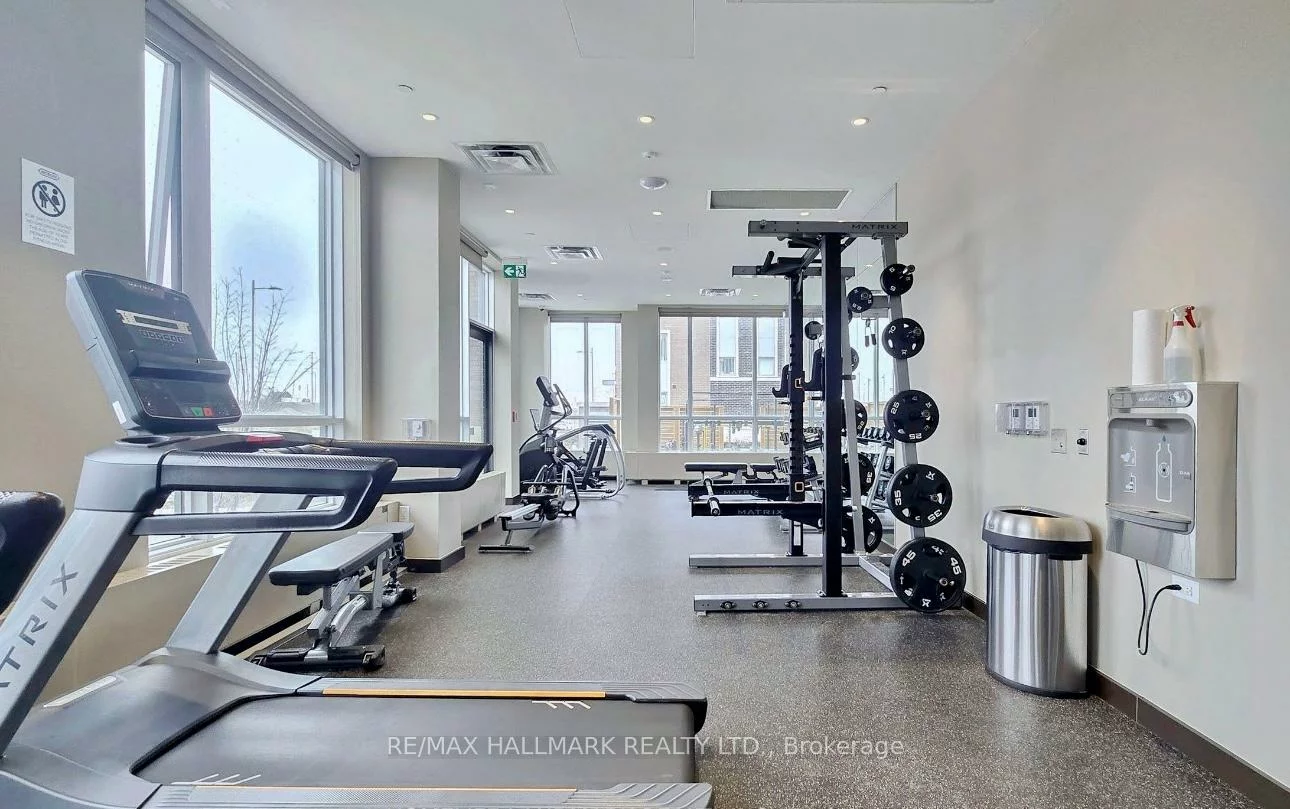 60, Honeycrisp, Vaughan Corporate Centre, Vaughan