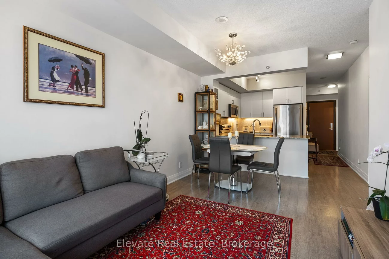 520, Steeles, Crestwood-Springfarm-Yorkhill, Vaughan