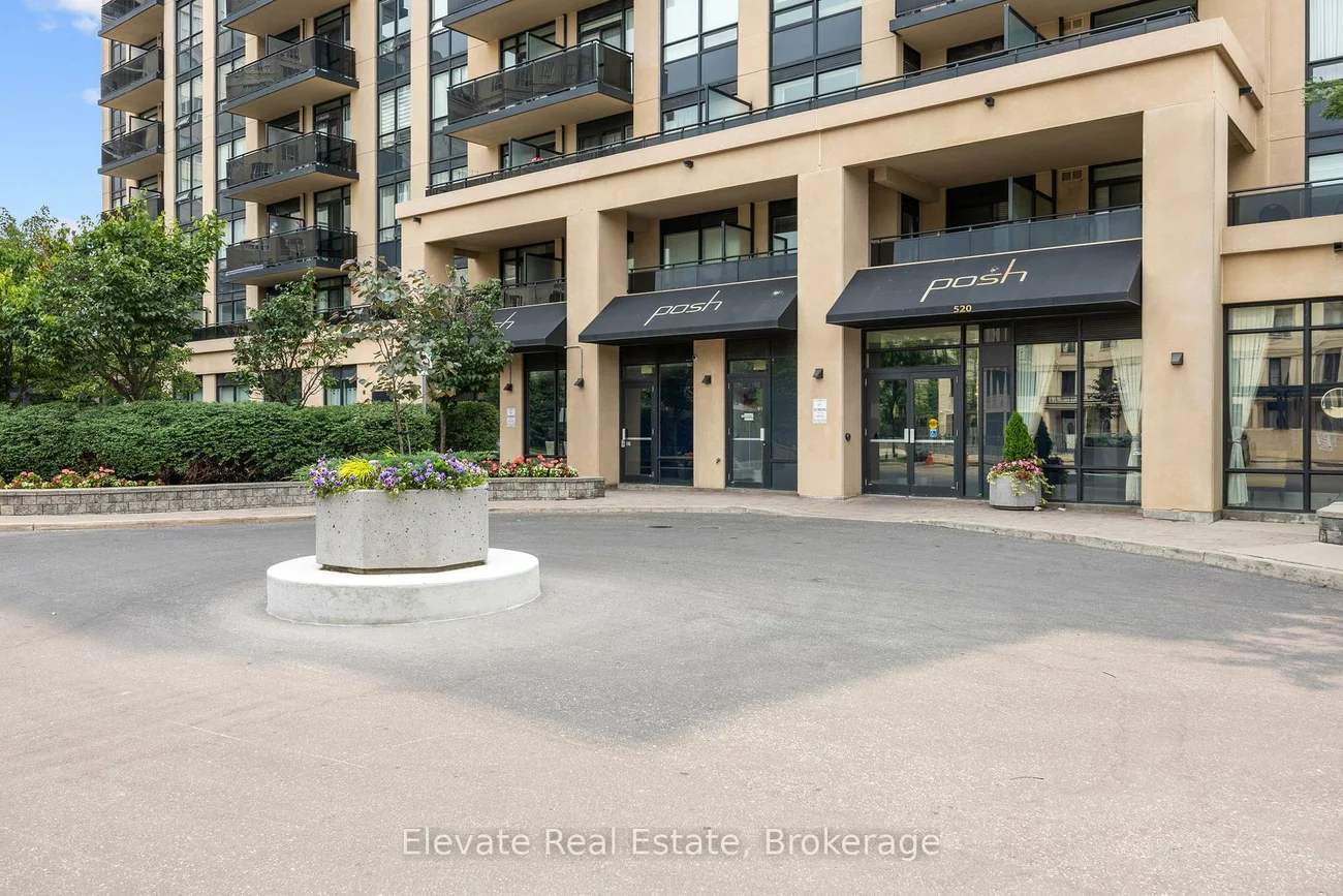 520, Steeles, Crestwood-Springfarm-Yorkhill, Vaughan