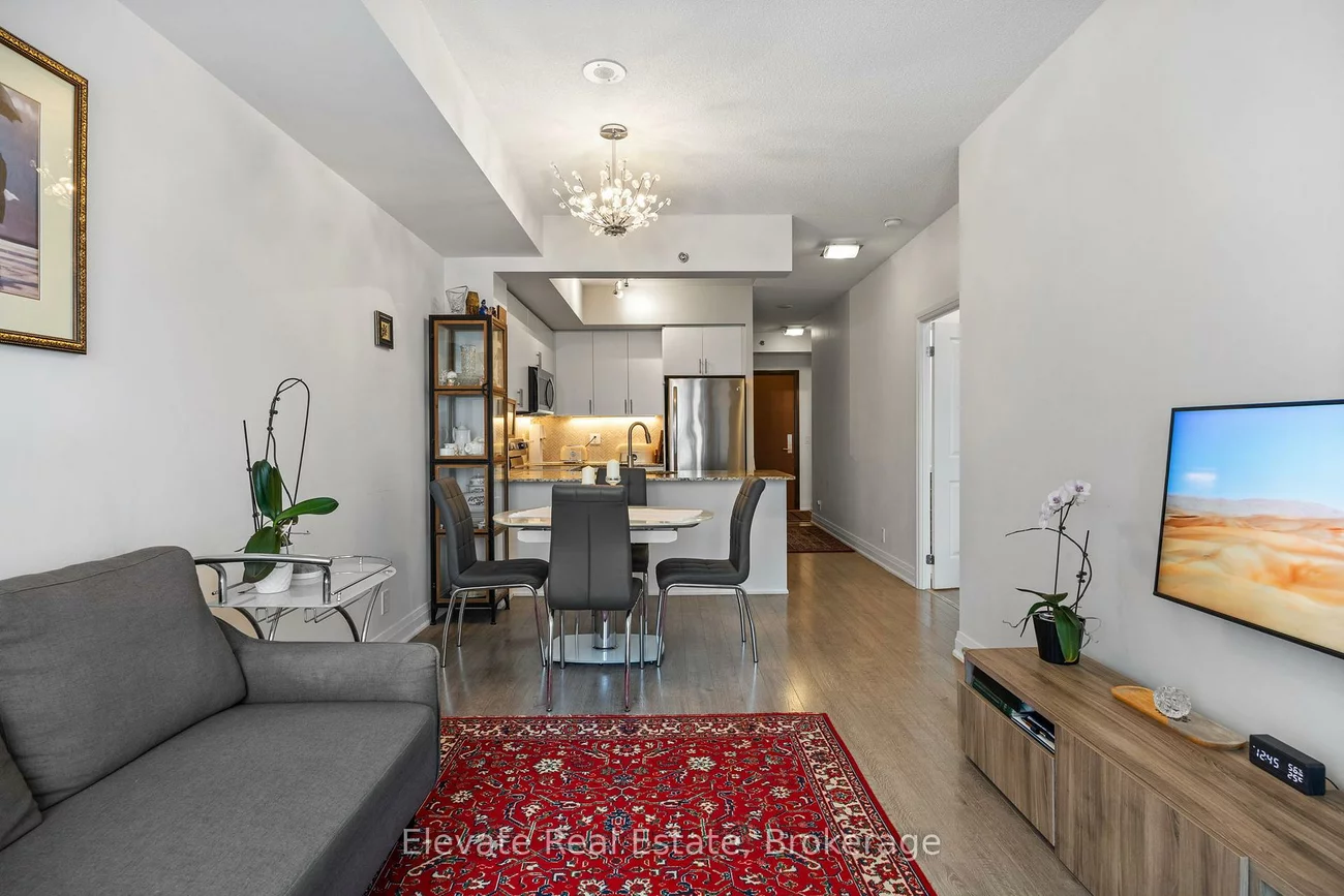 520, Steeles, Crestwood-Springfarm-Yorkhill, Vaughan