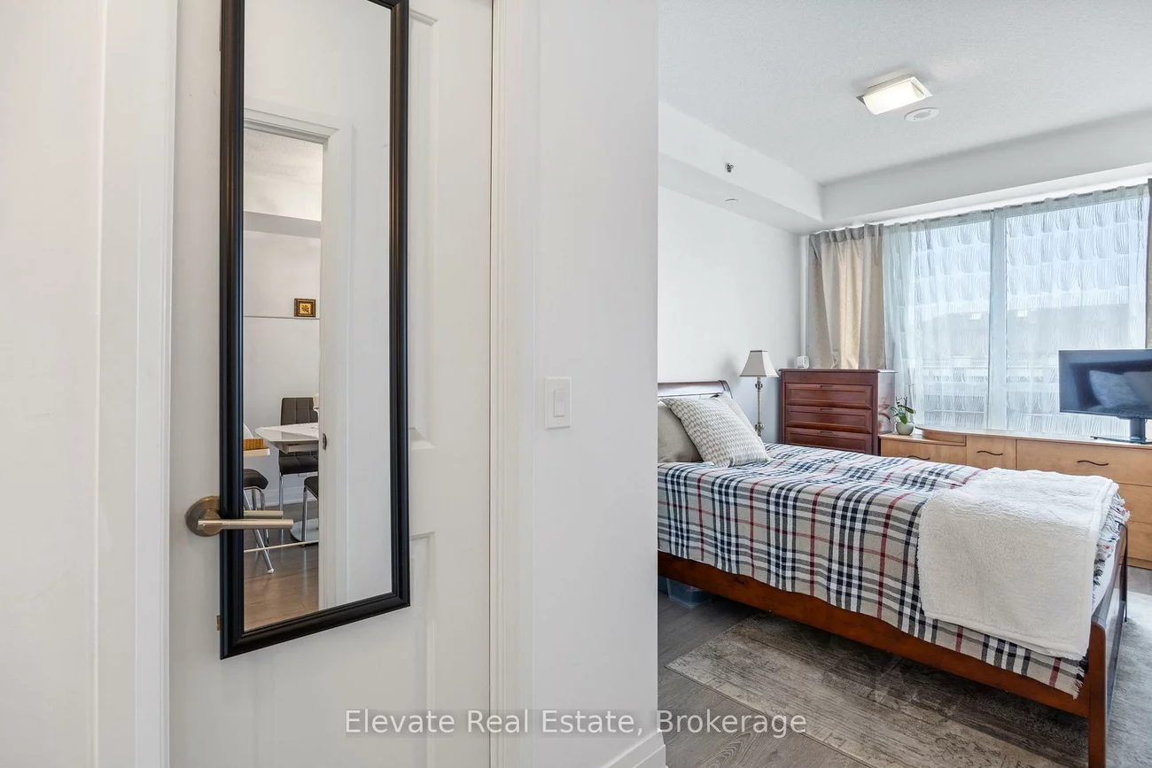 520, Steeles, Crestwood-Springfarm-Yorkhill, Vaughan