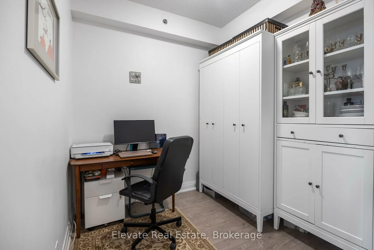 520, Steeles, Crestwood-Springfarm-Yorkhill, Vaughan