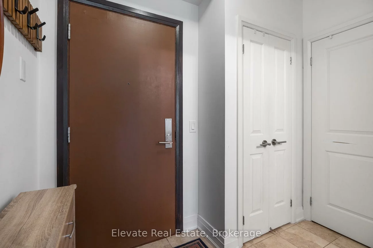 520, Steeles, Crestwood-Springfarm-Yorkhill, Vaughan