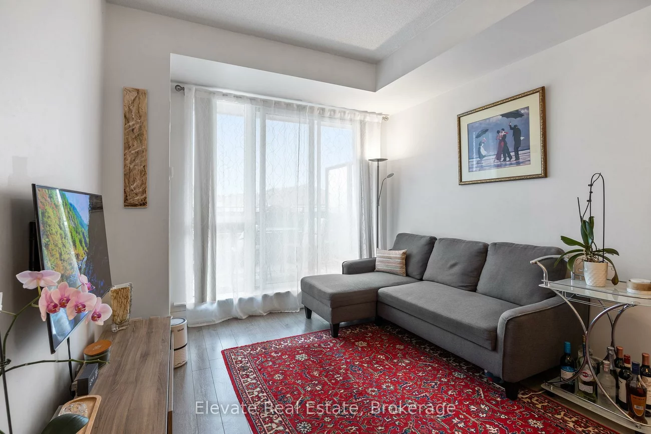 520, Steeles, Crestwood-Springfarm-Yorkhill, Vaughan