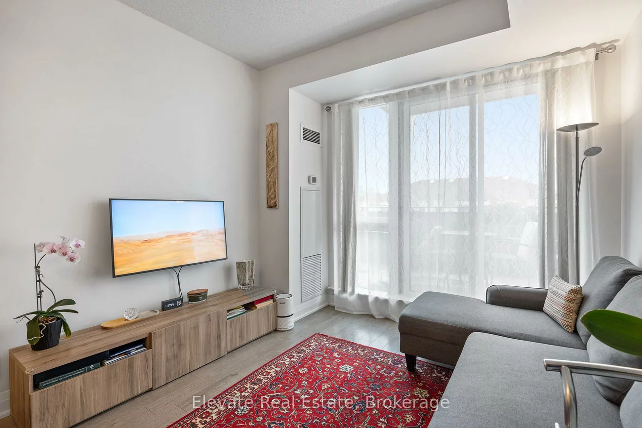 520, Steeles, Crestwood-Springfarm-Yorkhill, Vaughan