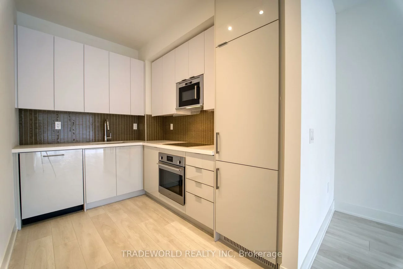 2908, Highway 7, Concord, Vaughan