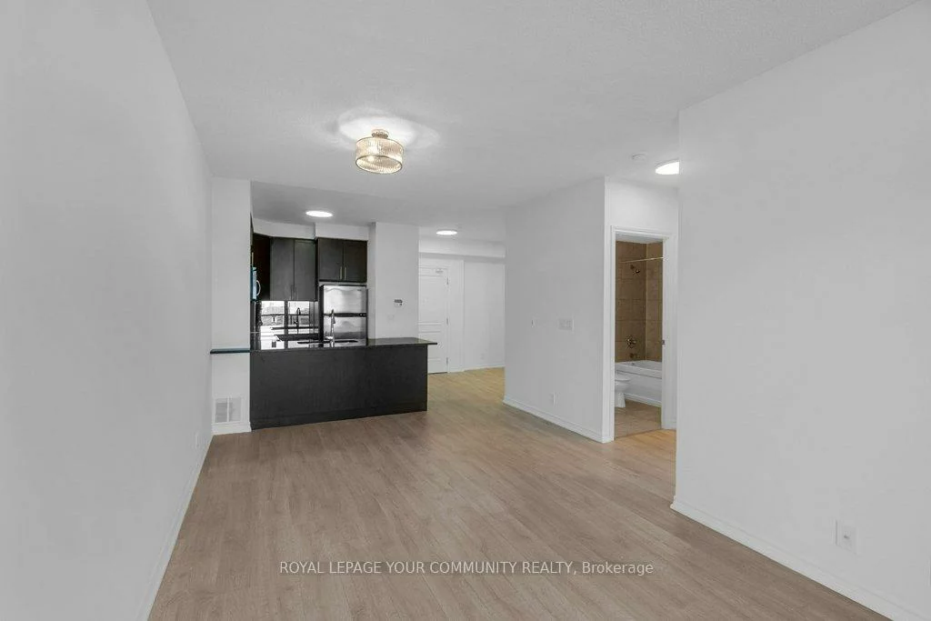 9235, Jane, Maple, Vaughan