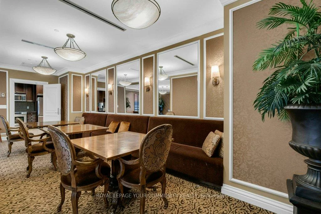 9235, Jane, Maple, Vaughan