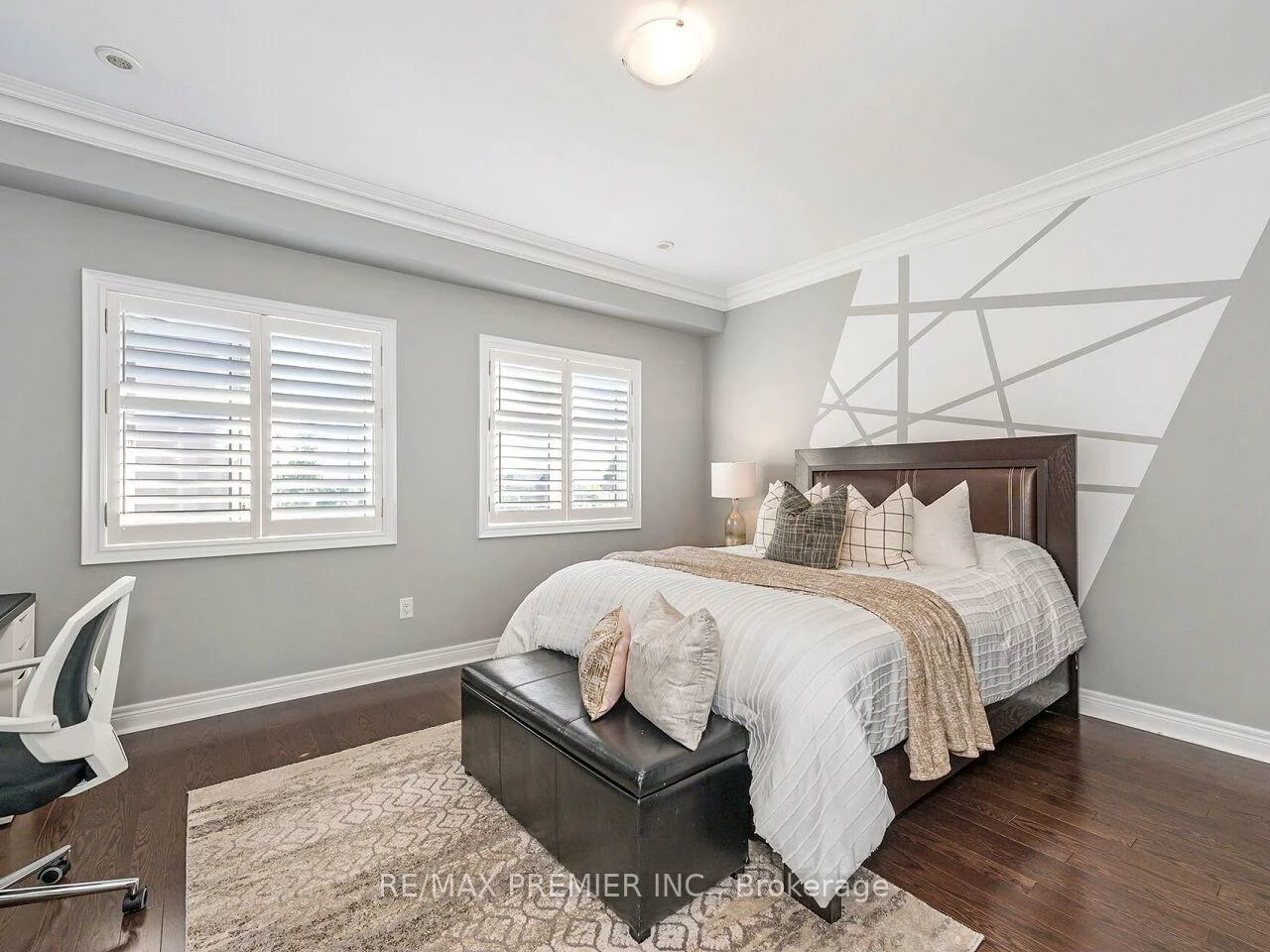 1, Powseland, West Woodbridge, Vaughan