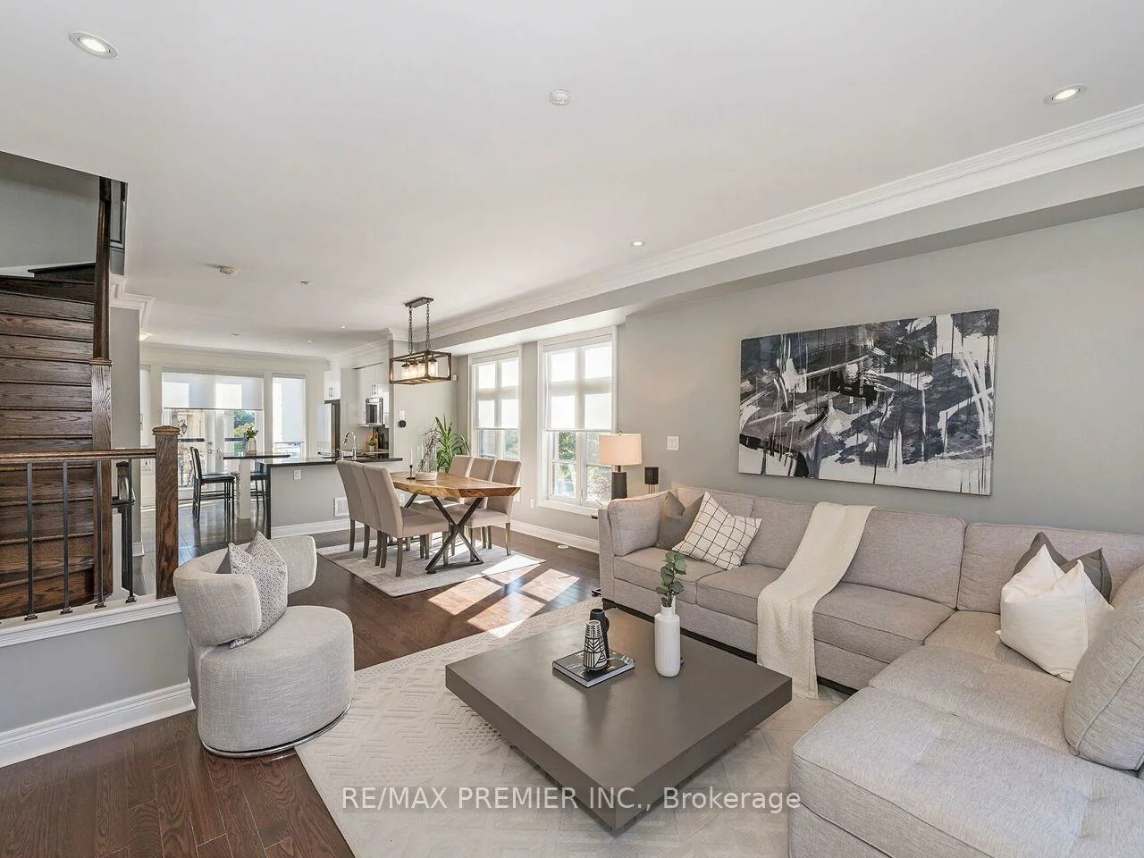 1, Powseland, West Woodbridge, Vaughan