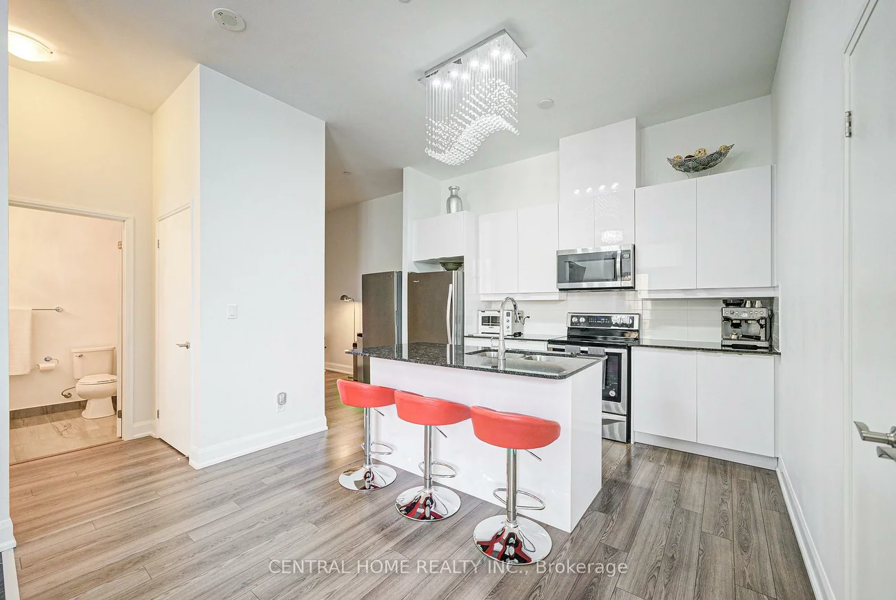 2910, Highway 7, Concord, Vaughan