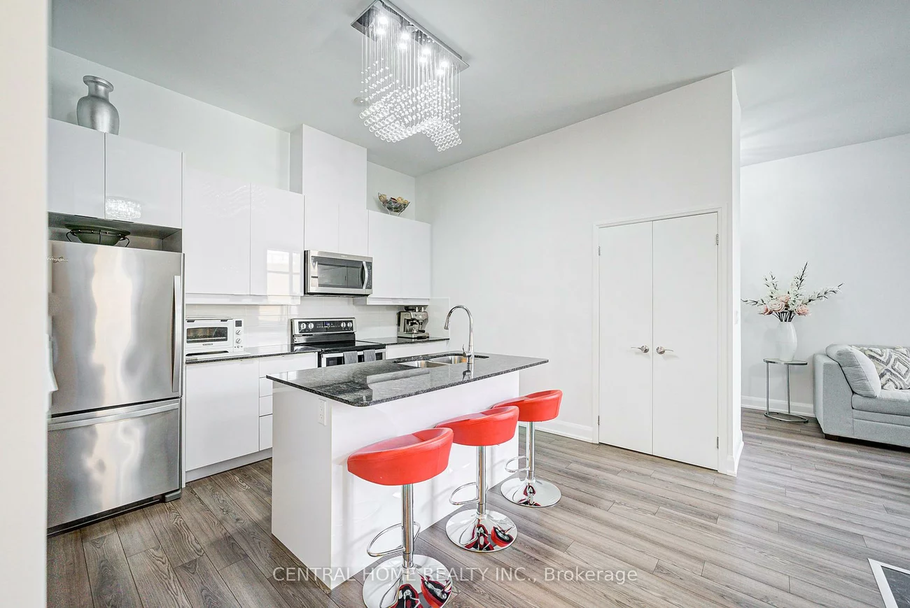 2910, Highway 7, Concord, Vaughan