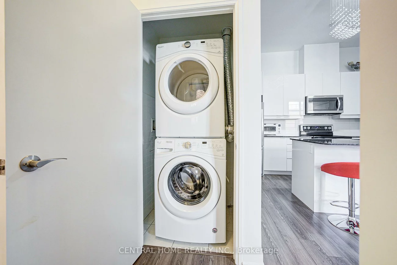 2910, Highway 7, Concord, Vaughan