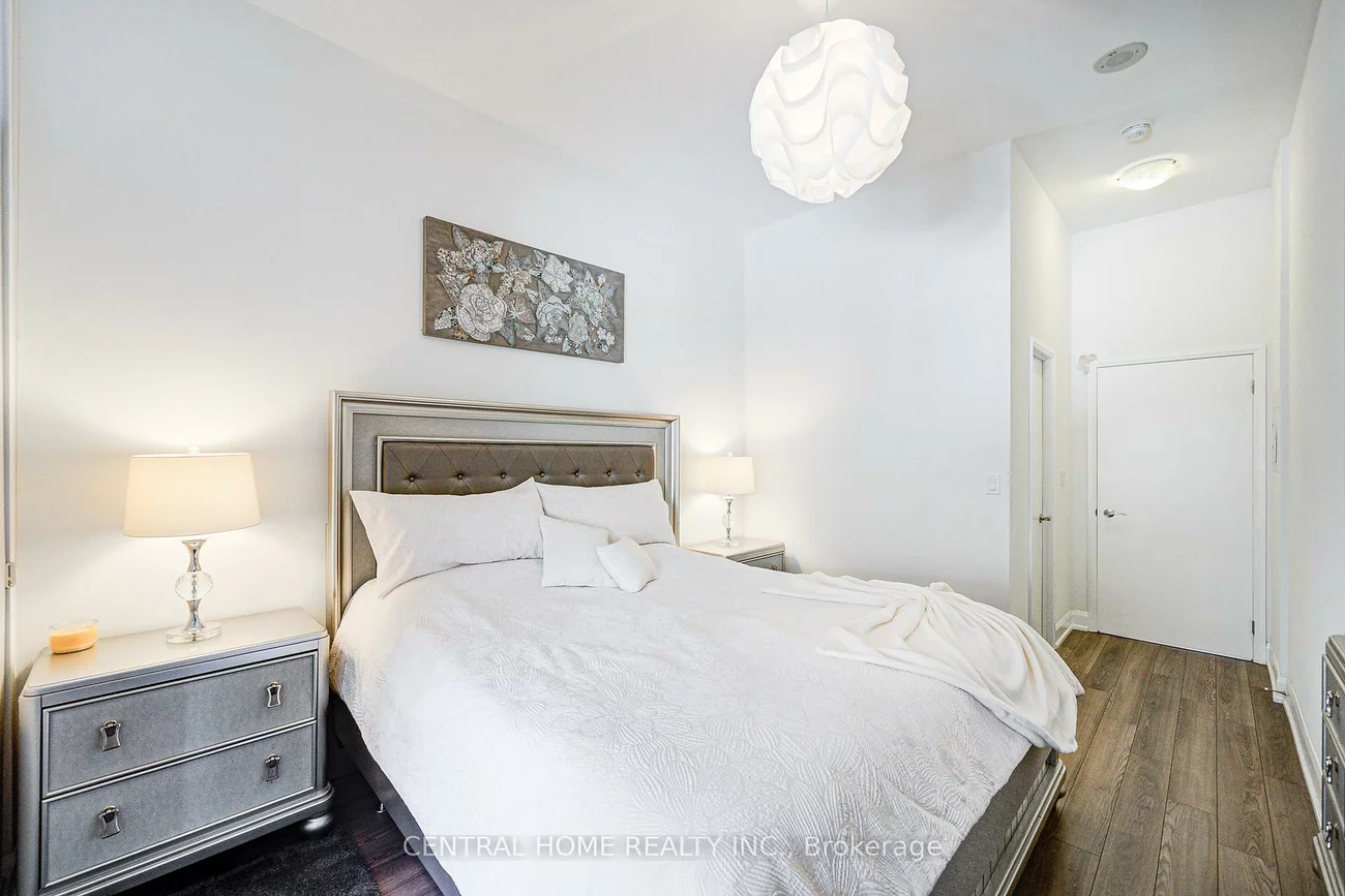 2910, Highway 7, Concord, Vaughan