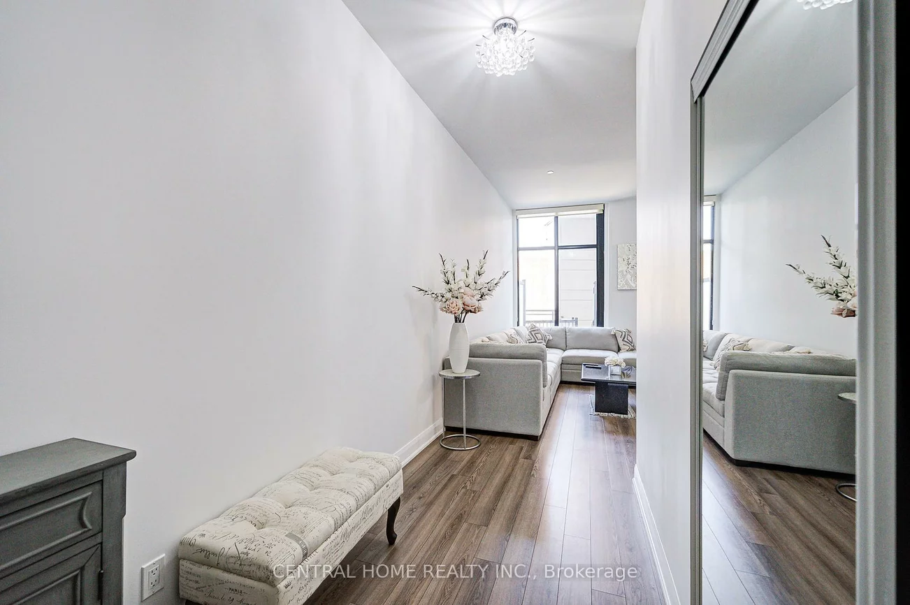 2910, Highway 7, Concord, Vaughan