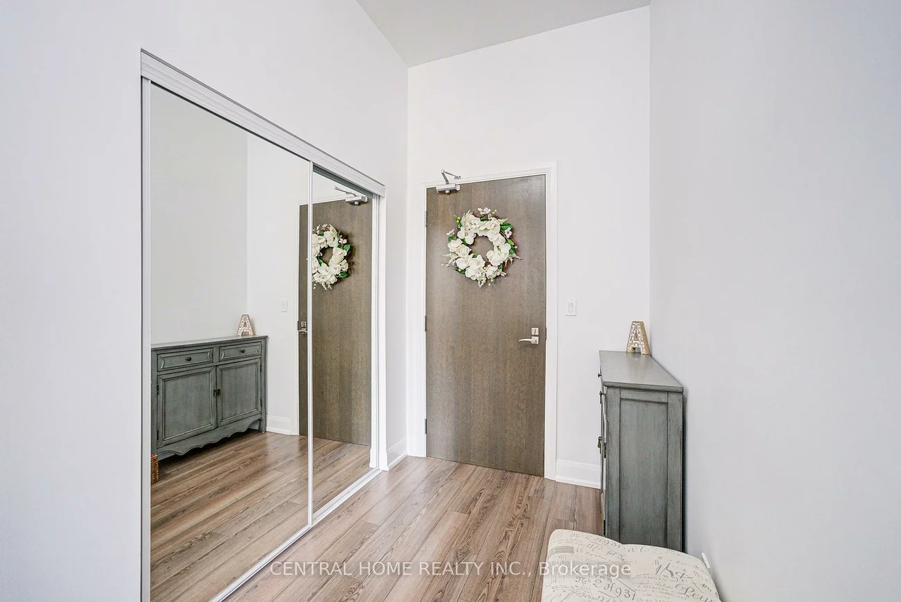 2910, Highway 7, Concord, Vaughan