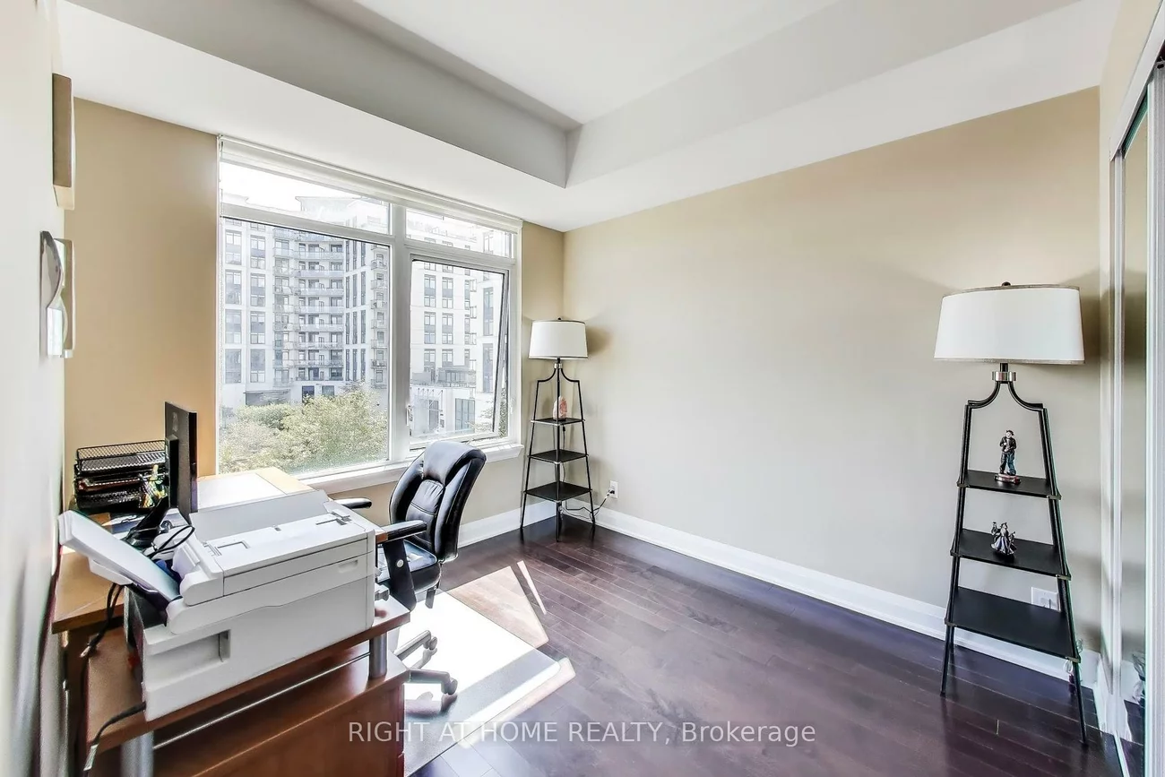 12, Woodstream, Vaughan Grove, Vaughan