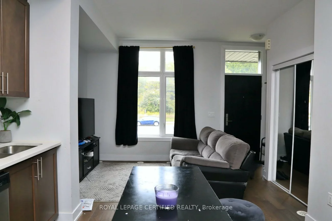 9560, Islington, Sonoma Heights, Vaughan
