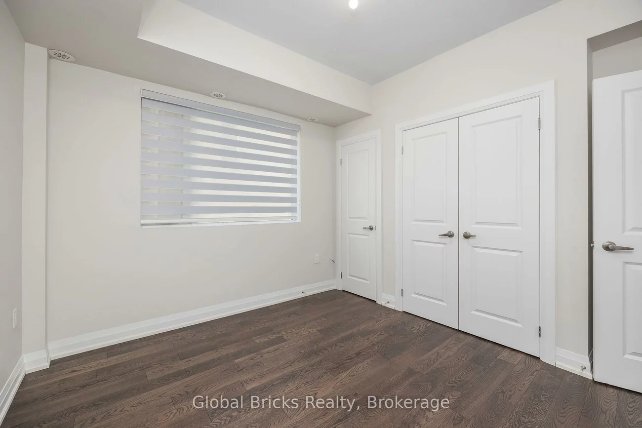 5309, Highway 7, Vaughan Grove, Vaughan