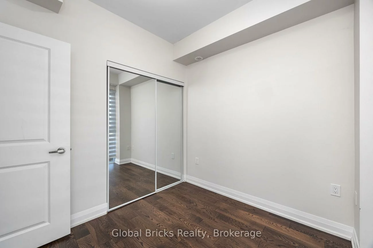 5309, Highway 7, Vaughan Grove, Vaughan