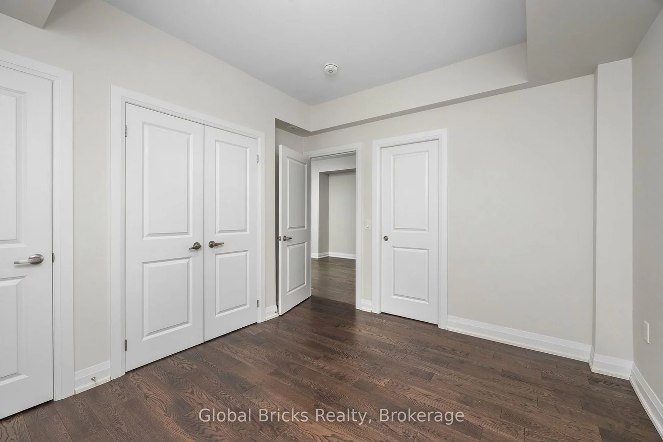 5309, Highway 7, Vaughan Grove, Vaughan