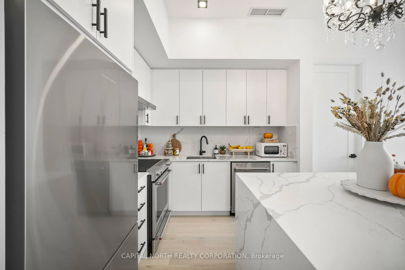 9000, Jane, Vellore Village, Vaughan