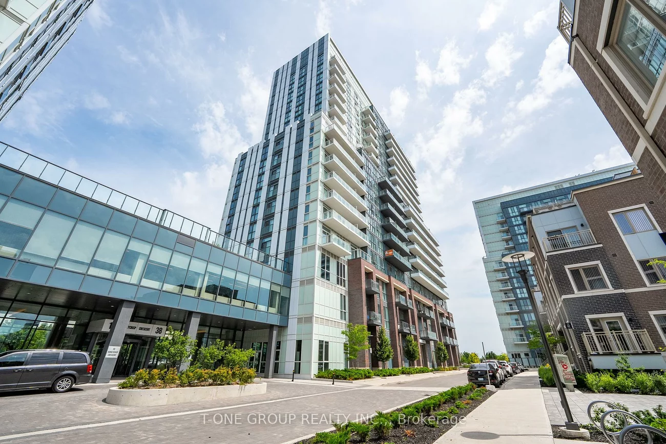 38, Honeycrisp, Vaughan Corporate Centre, Vaughan