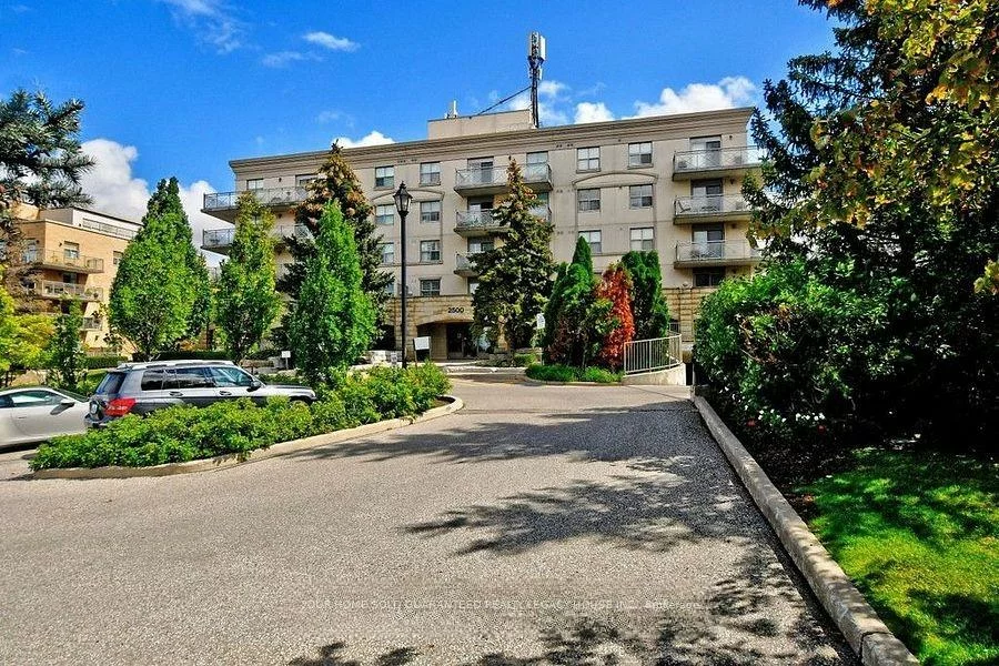 2500, Rutherford, Maple, Vaughan