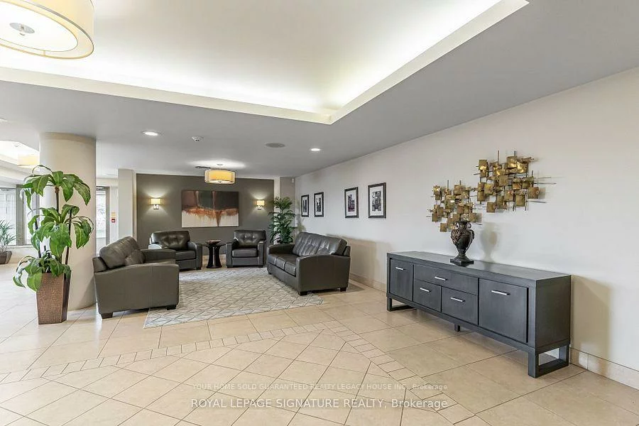 2500, Rutherford, Maple, Vaughan