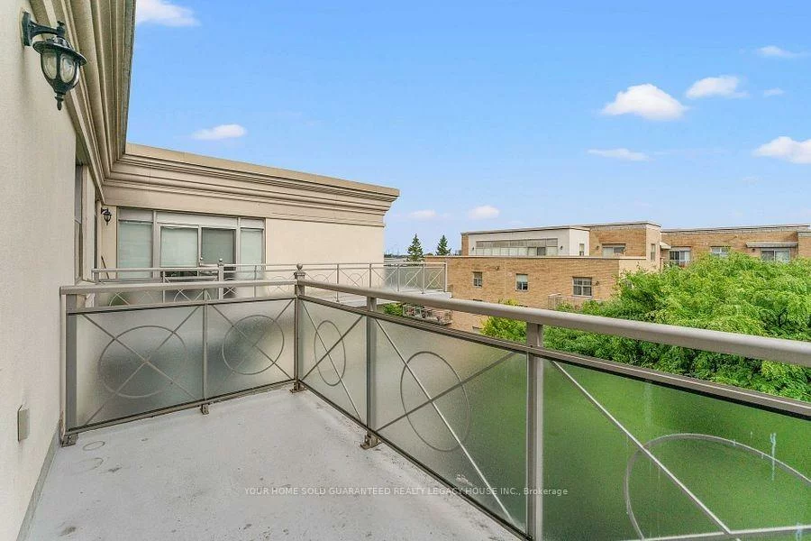 2500, Rutherford, Maple, Vaughan