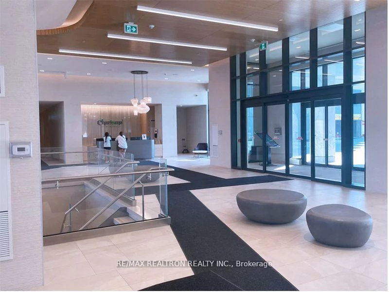 8960, Jane, Vellore Village, Vaughan