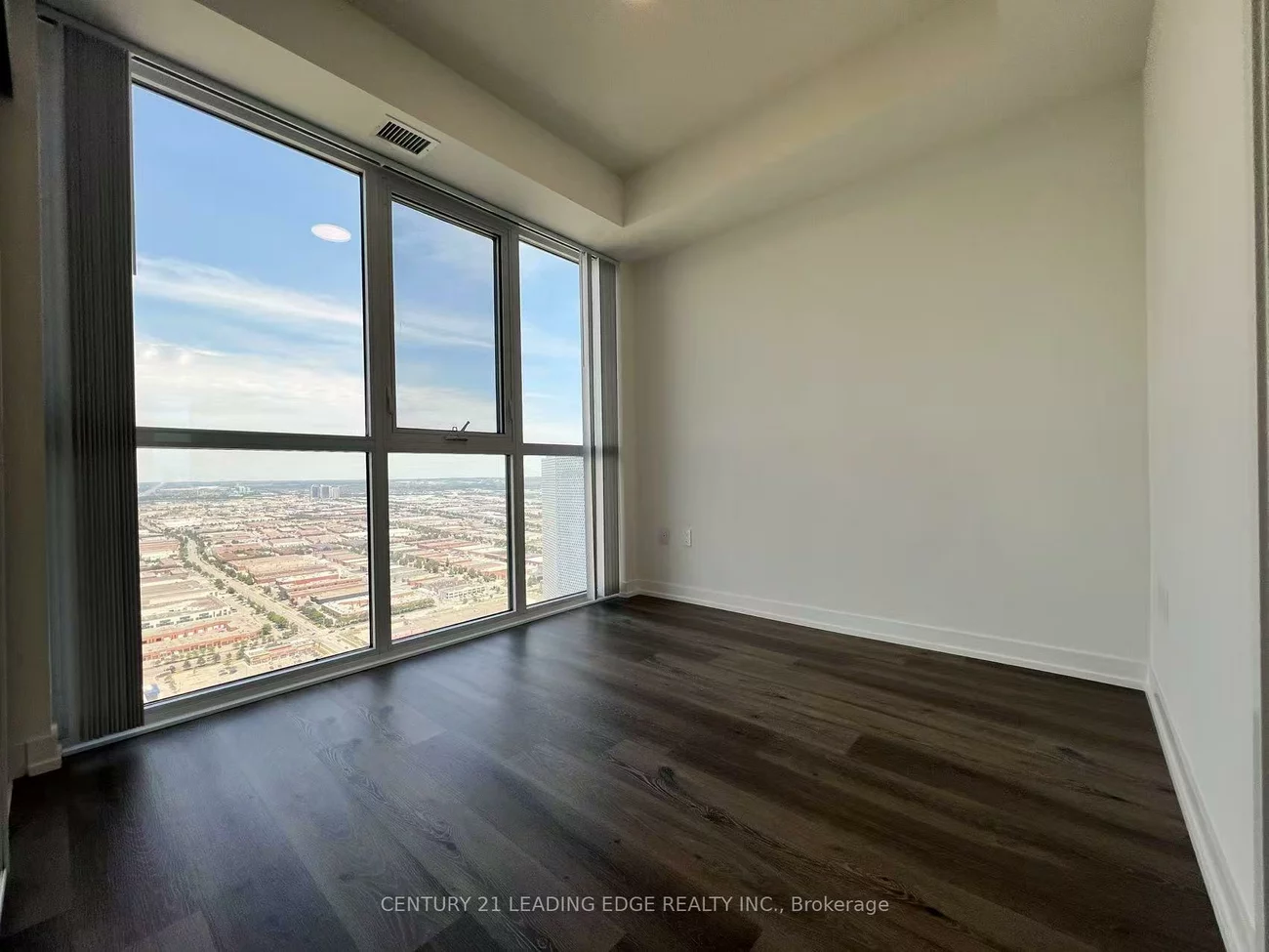 225, Commerce, Vaughan Corporate Centre, Vaughan