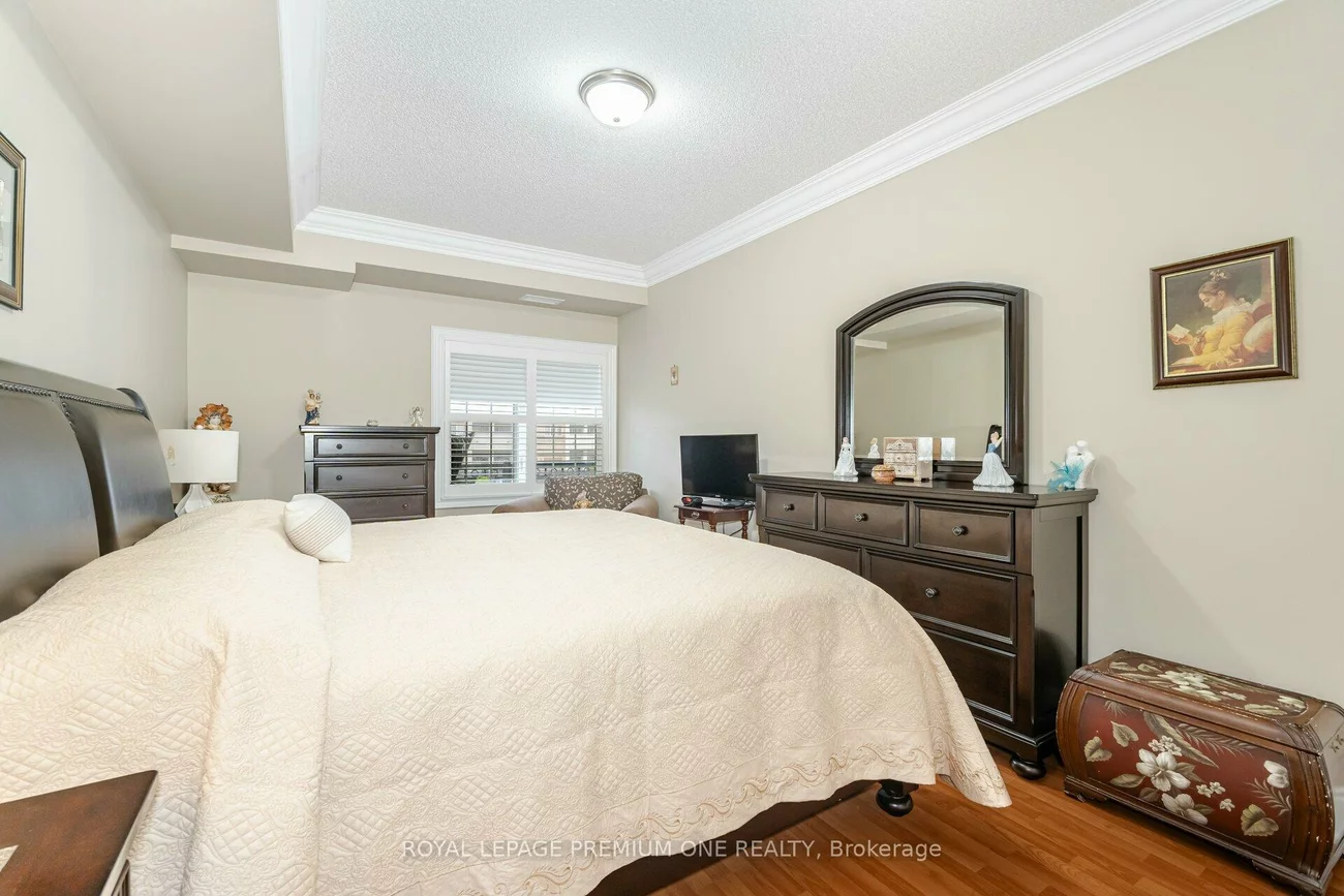 9451, Jane, Maple, Vaughan