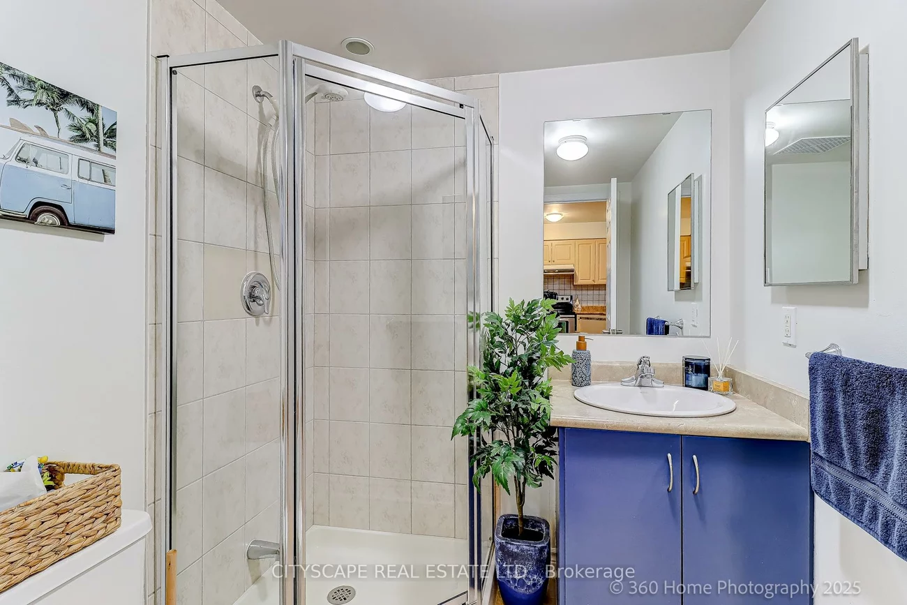 245, Pine Grove, Islington Woods, Vaughan