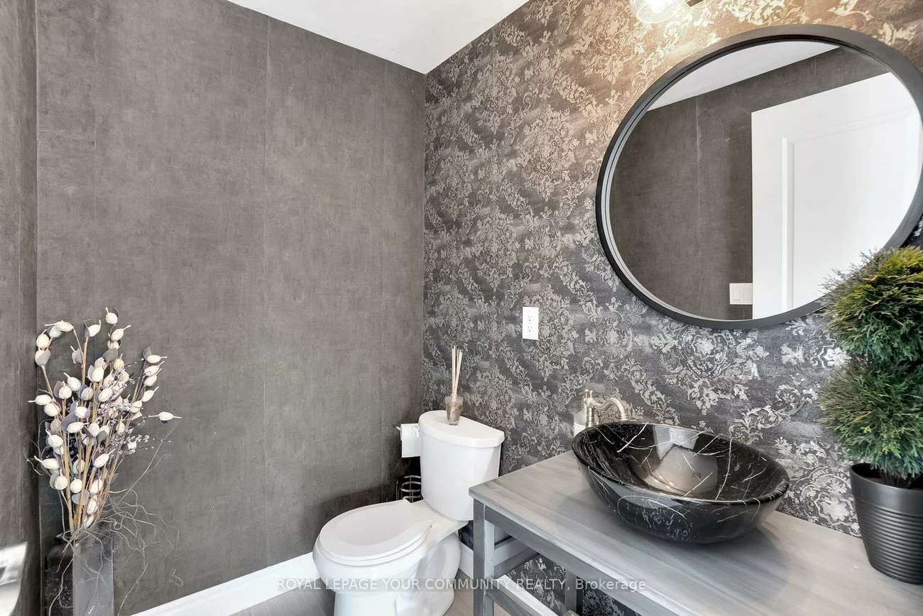 10060, Keele, Maple, Vaughan