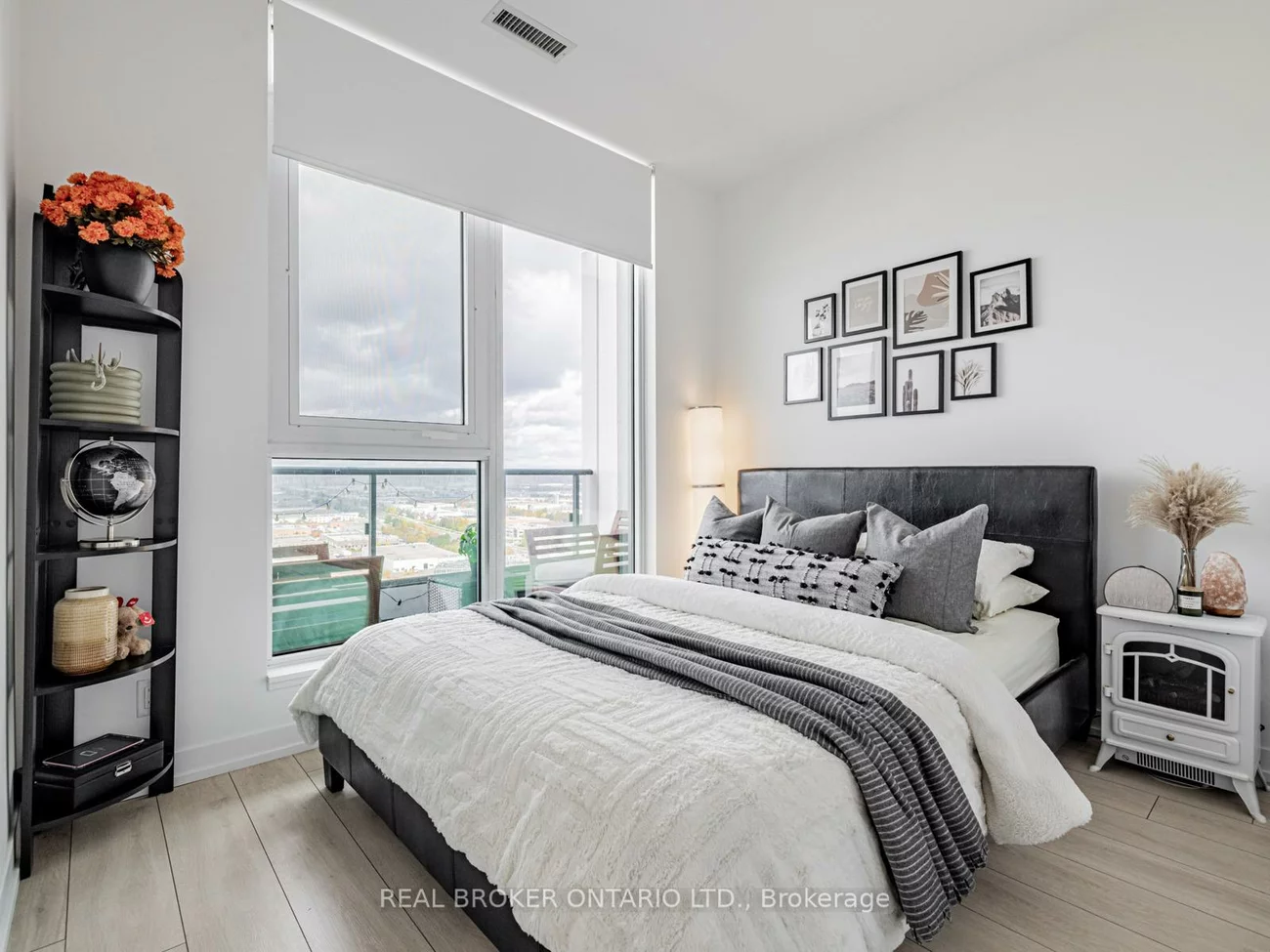 950, Portage, Vaughan Corporate Centre, Vaughan