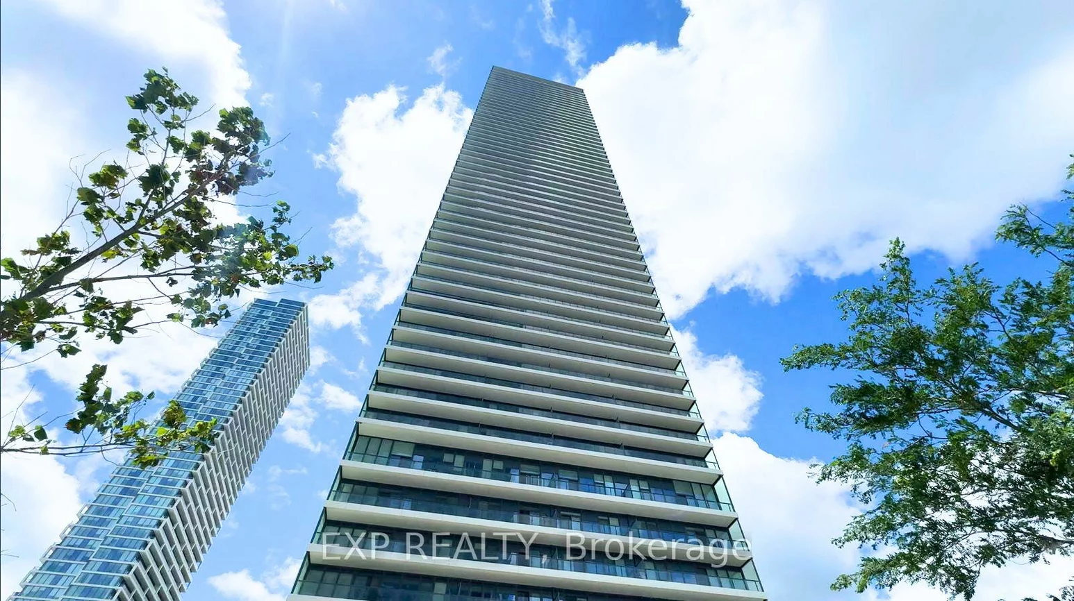 950, Portage, Vaughan Corporate Centre, Vaughan