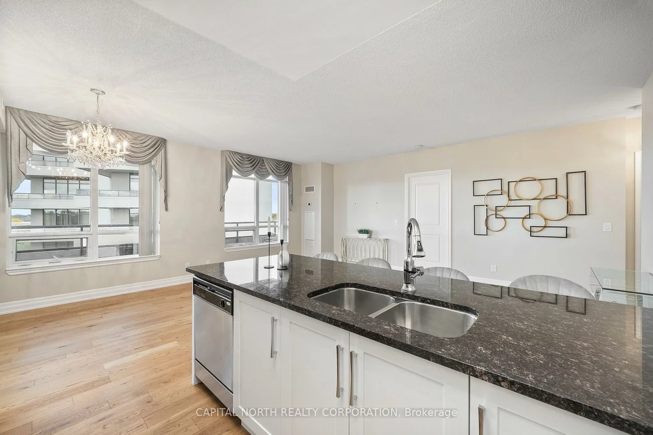 9245, Jane, Maple, Vaughan