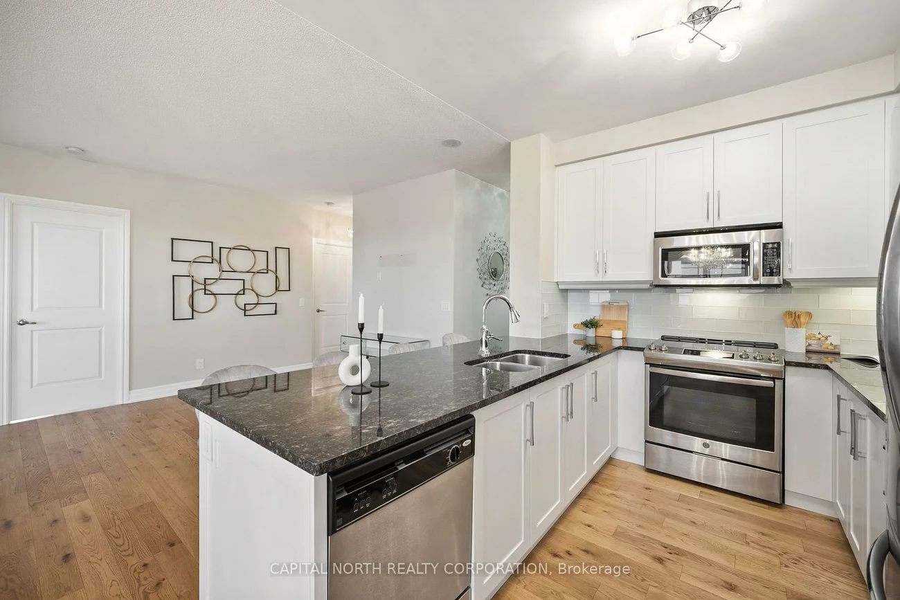 9245, Jane, Maple, Vaughan