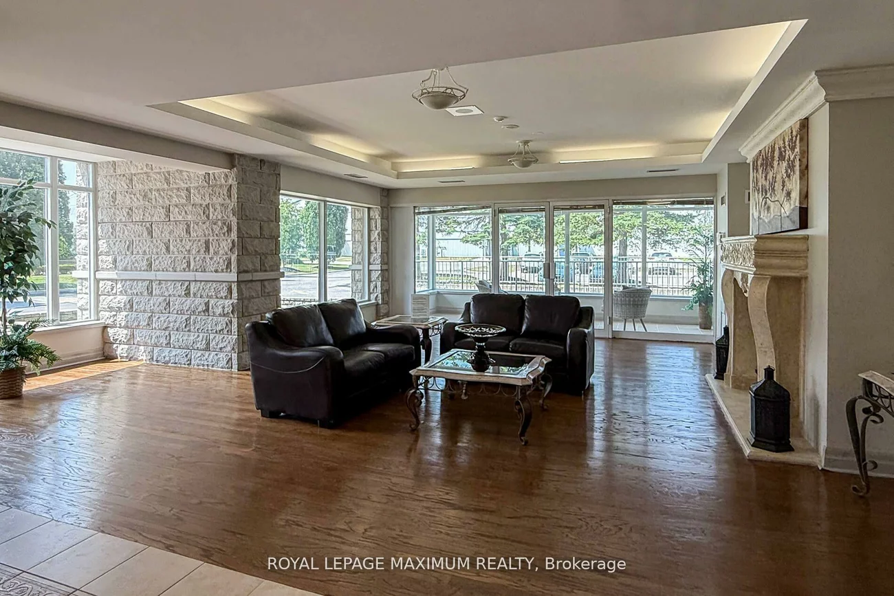 2506, Rutherford, Maple, Vaughan