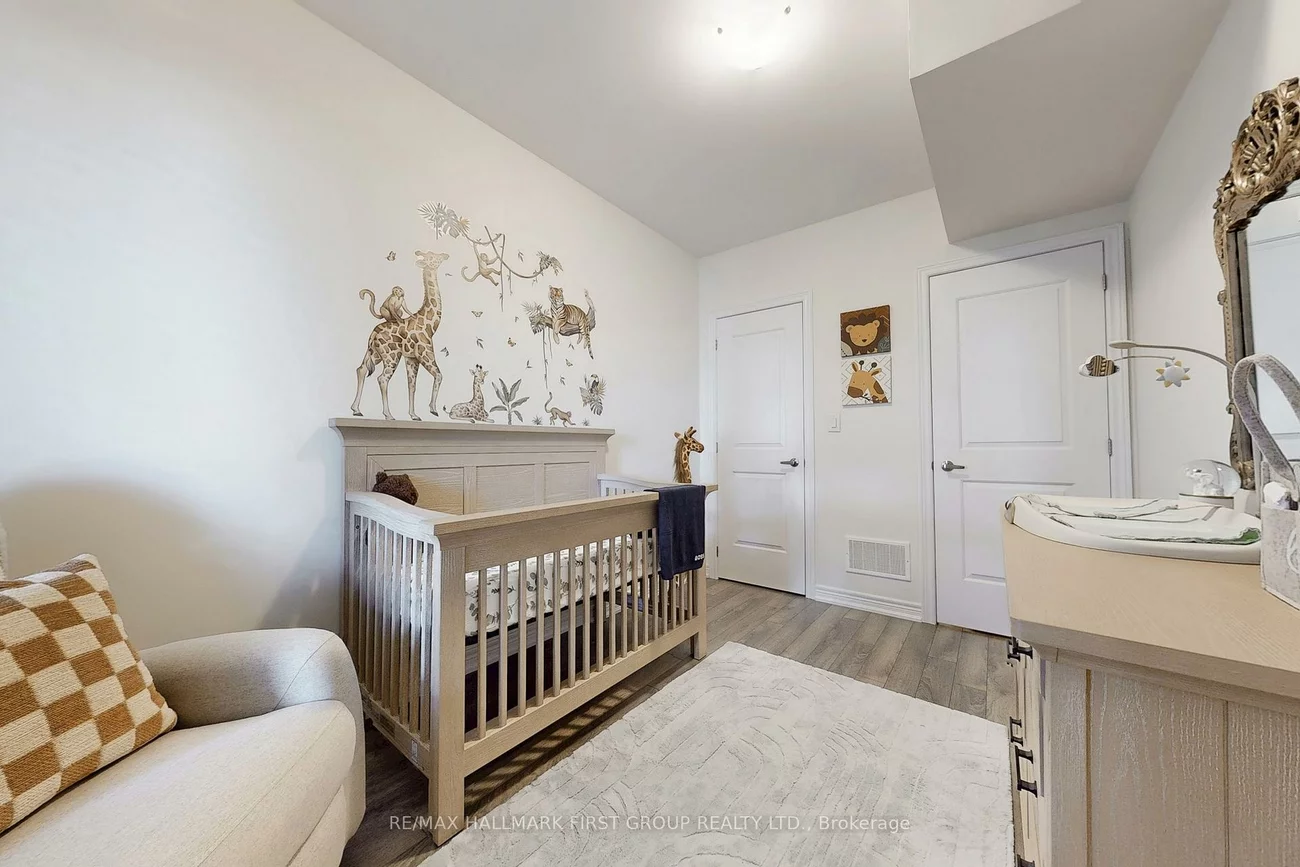 125, Kayla, Maple, Vaughan