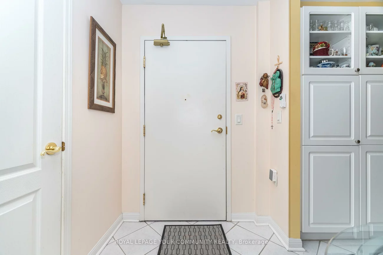 2500, Rutherford, Maple, Vaughan