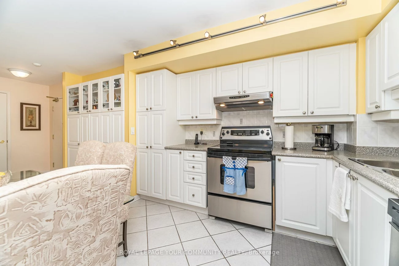 2500, Rutherford, Maple, Vaughan