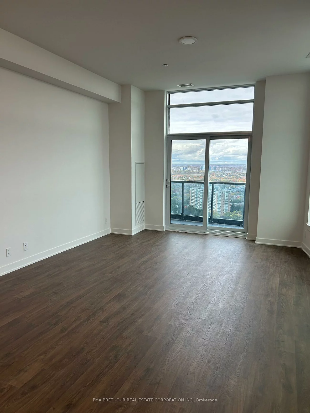 50, Upper Mall, Brownridge, Vaughan