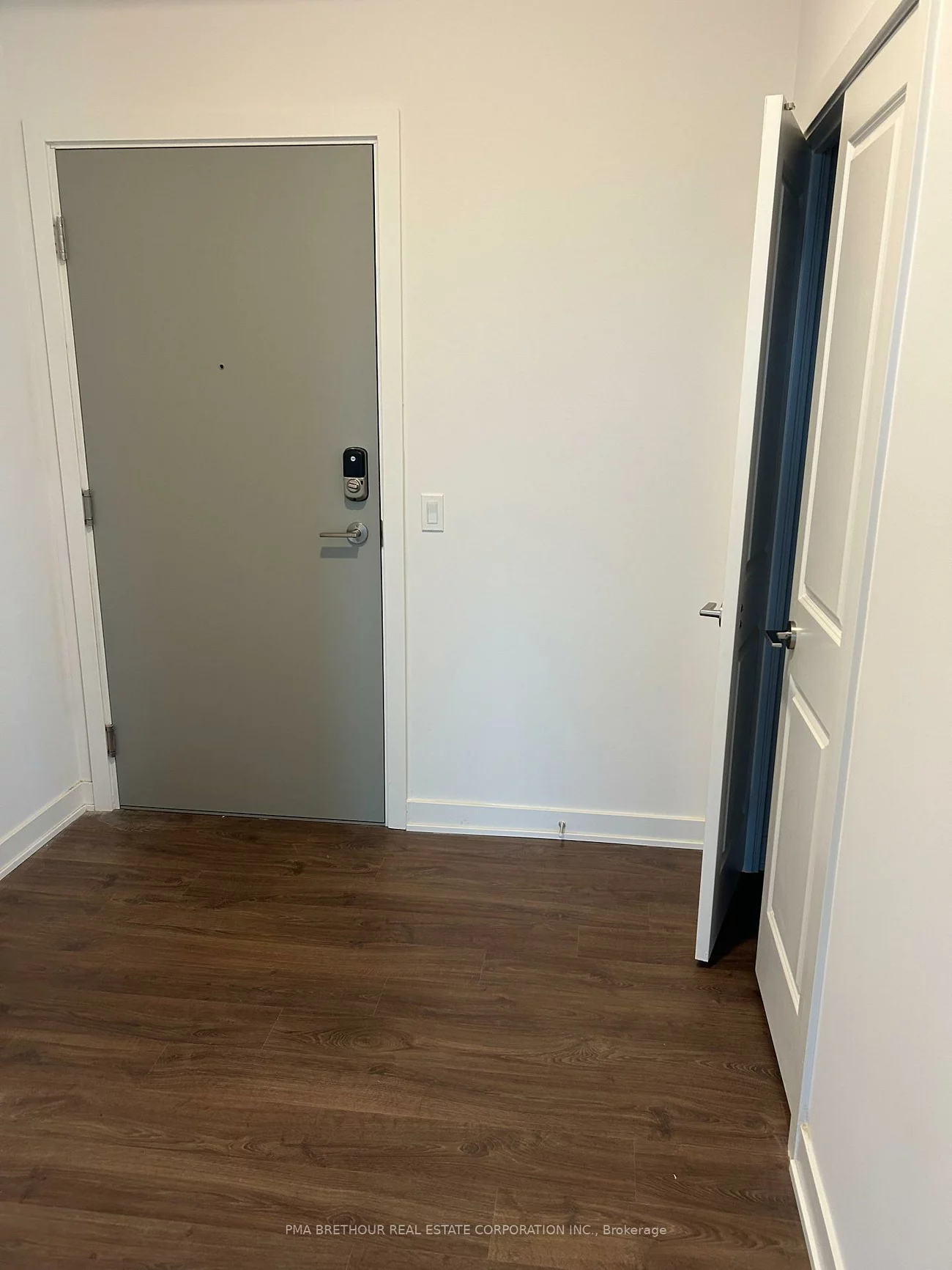 50, Upper Mall, Brownridge, Vaughan