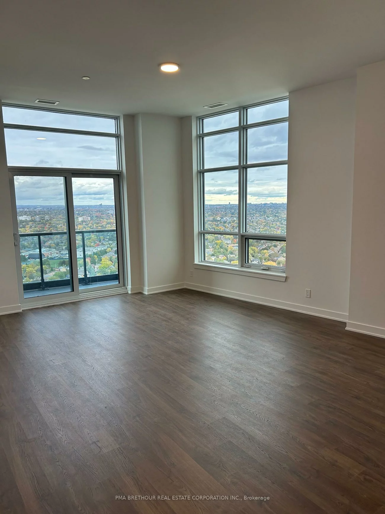 50, Upper Mall, Brownridge, Vaughan