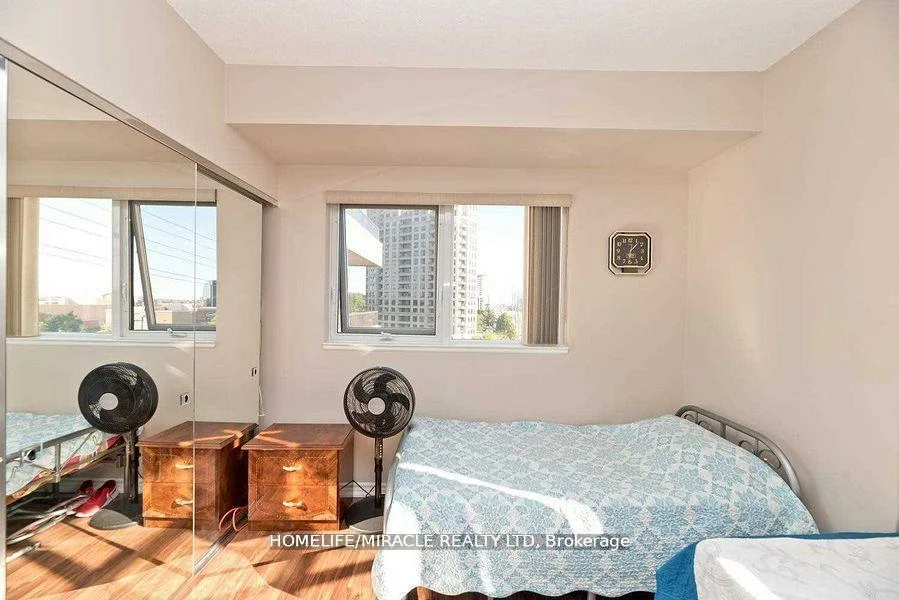 9235, Jane, Maple, Vaughan