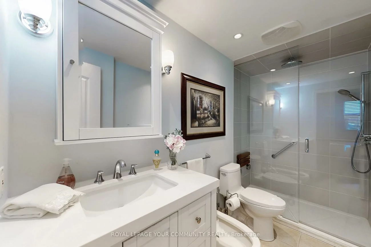 2502, Rutherford, Maple, Vaughan