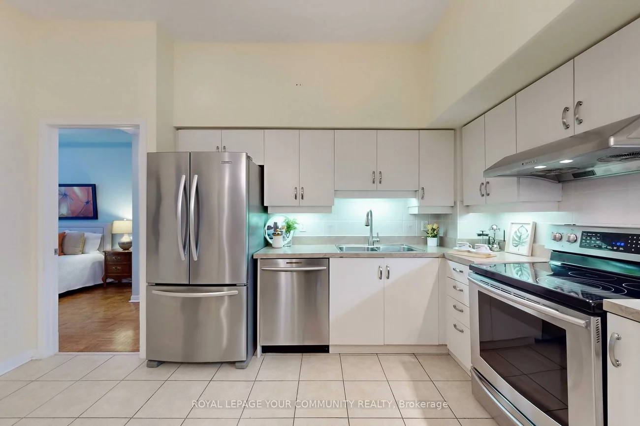 2502, Rutherford, Maple, Vaughan