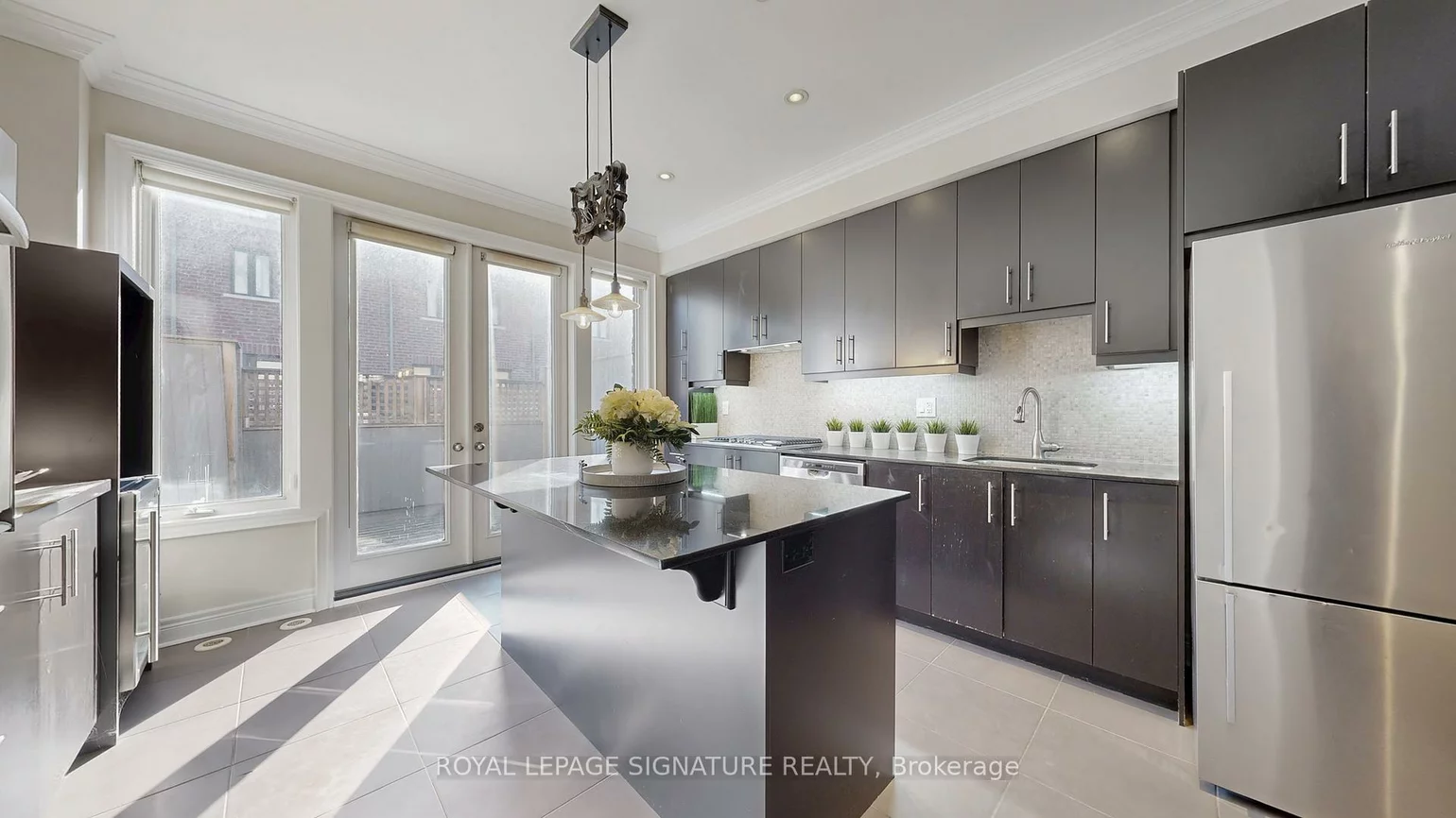 8, Agar, West Woodbridge, Vaughan